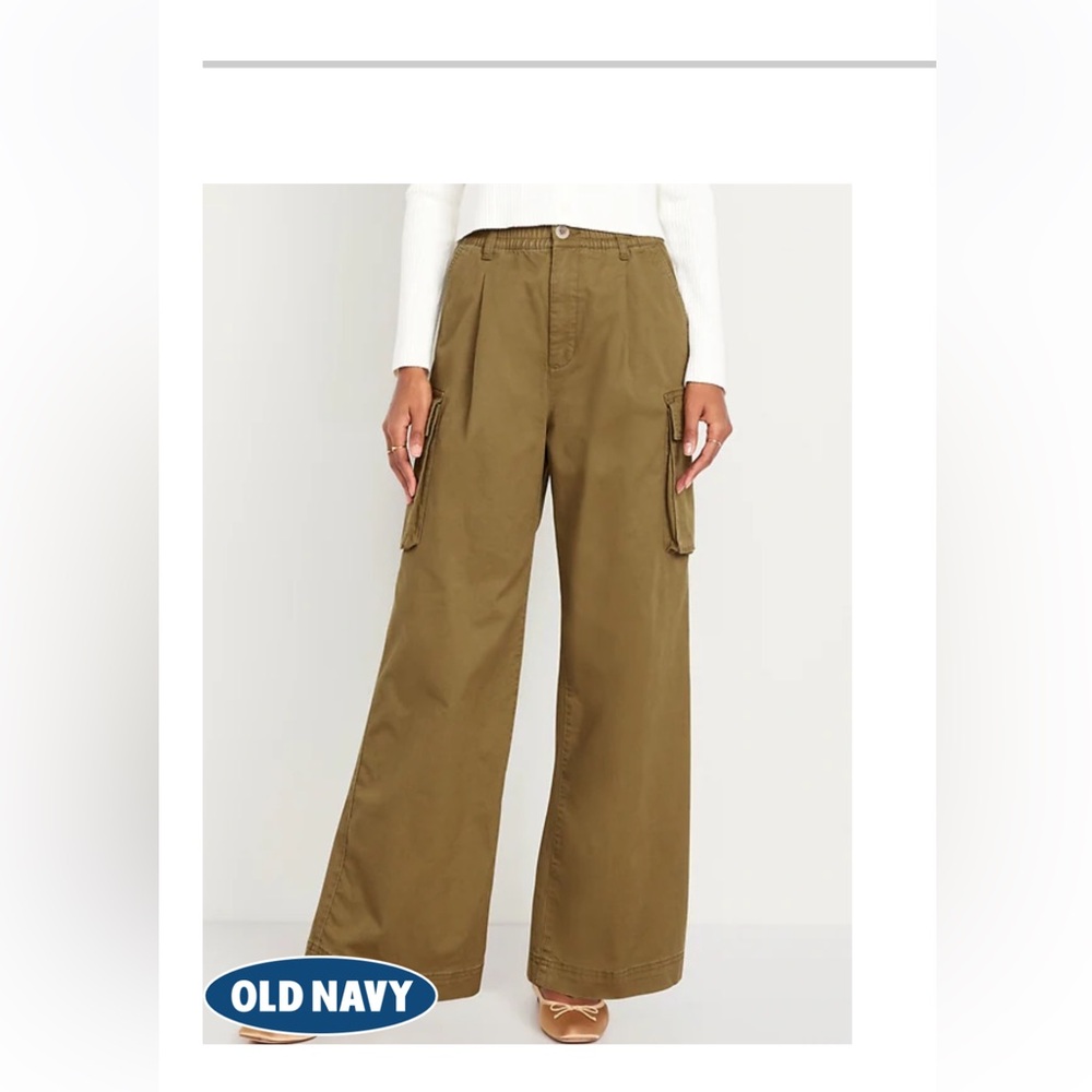 Extra High-Waisted Super Wide-Leg Cargo Pants